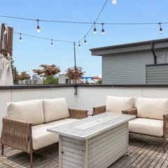 Cap Hill Retreat with Rooftop
