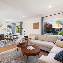 City Oasis: Office, Yard & BBQ