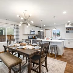 Lovely Family Gem ~ 10mins to Downtown