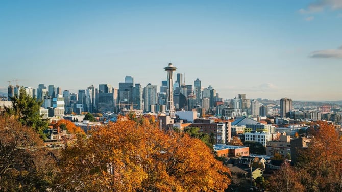 Fall in the City: Your Guide to Seattle’s Best Urban Leaf-Peeping